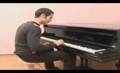 Professor de piano forçando russa gostosa novinha